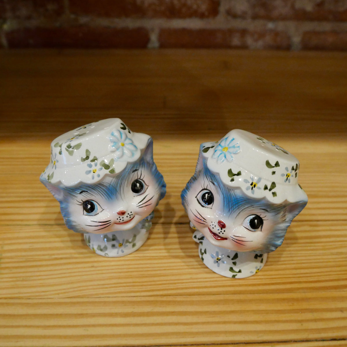 Lefton Miss Priss Salt & Pepper – ASSEMBLE