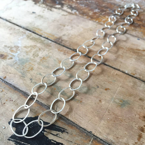 Oragnic Oval Chain Necklace
